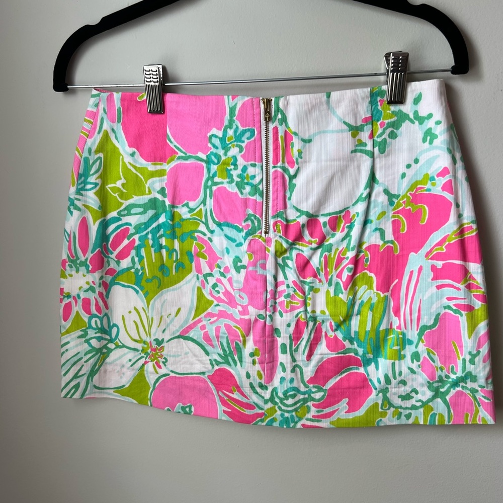 Lilly Pulitzer Skort - Picture 2 of 3